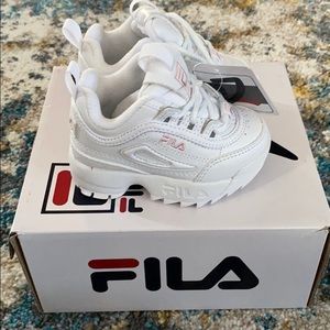 BabyGirl Fila Disruptor 2 size 4C